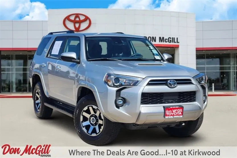 2024 Toyota 4Runner TRD photo 1