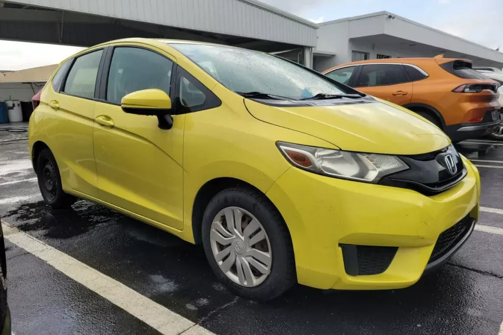 2017 Honda Fit LX photo 1