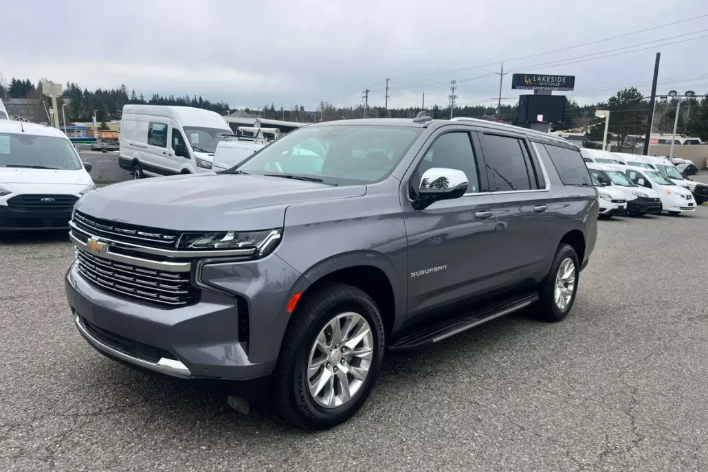 2022 Chevrolet Suburban Premier photo 1