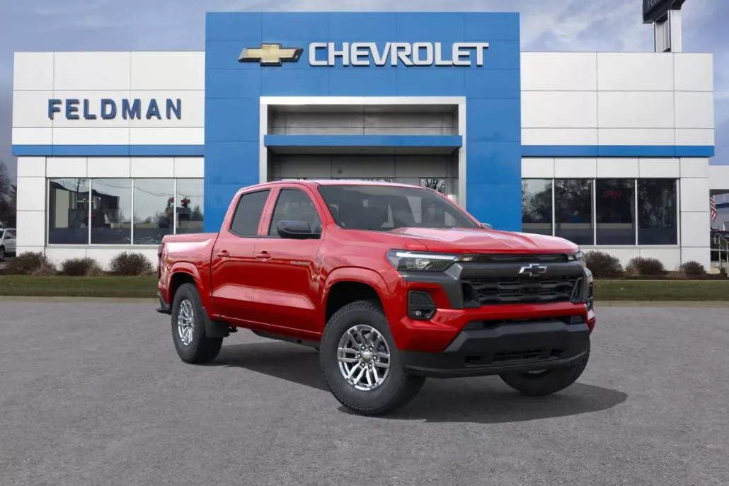 2026 Chevrolet Colorado LT photo 1