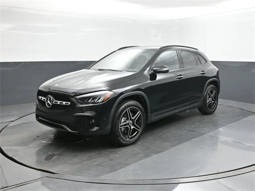 2026 Mercedes Benz GLA 250 4MATIC photo 1