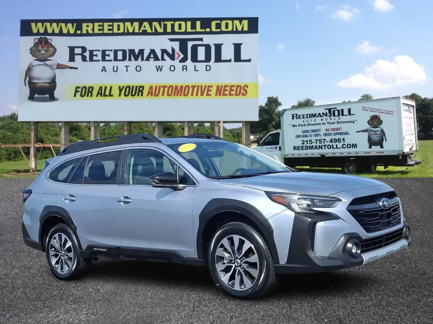 2023 Subaru Outback Limited photo 1