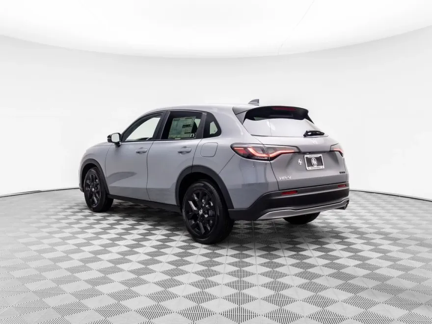 2025 Honda HR-V Sport photo 1