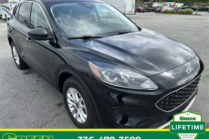 2022 Ford Escape SE photo 1