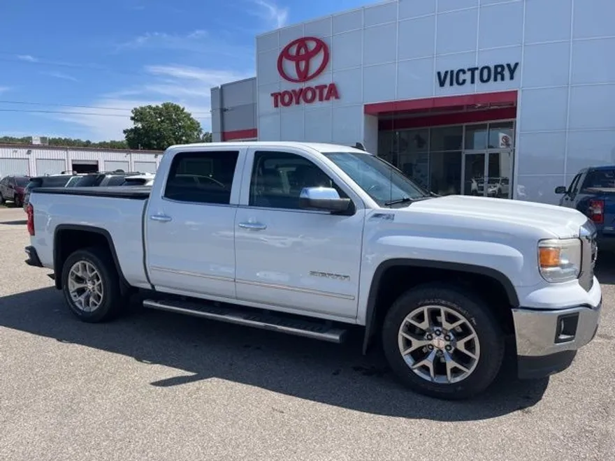 2015 Gmc Sierra 1500 SLT photo 1