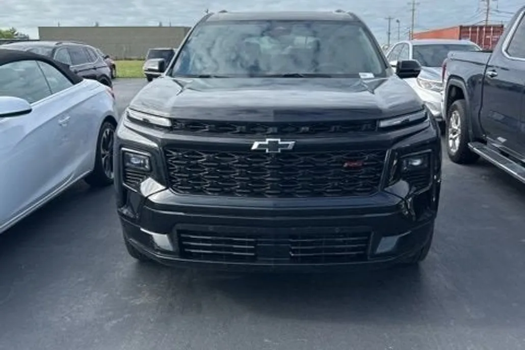 2024 Chevrolet Traverse RS photo 1