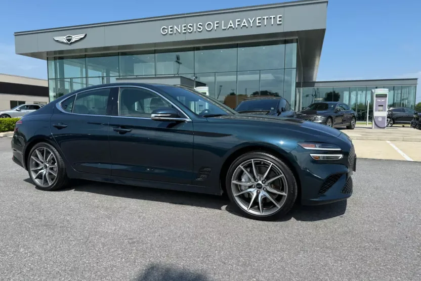 2024 Genesis G70 2.5T photo 1