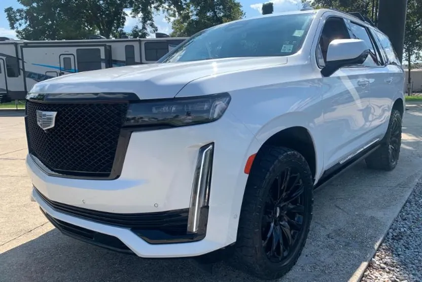 2022 Cadillac Escalade Sport photo 1