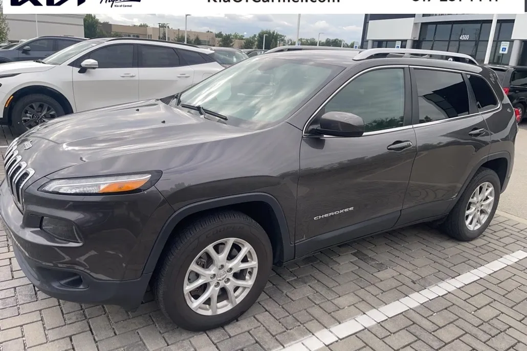 2018 Jeep Cherokee Latitude photo 1