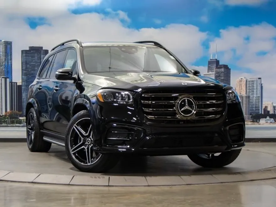 2026 Mercedes Benz GLS 450 4MATIC photo 1