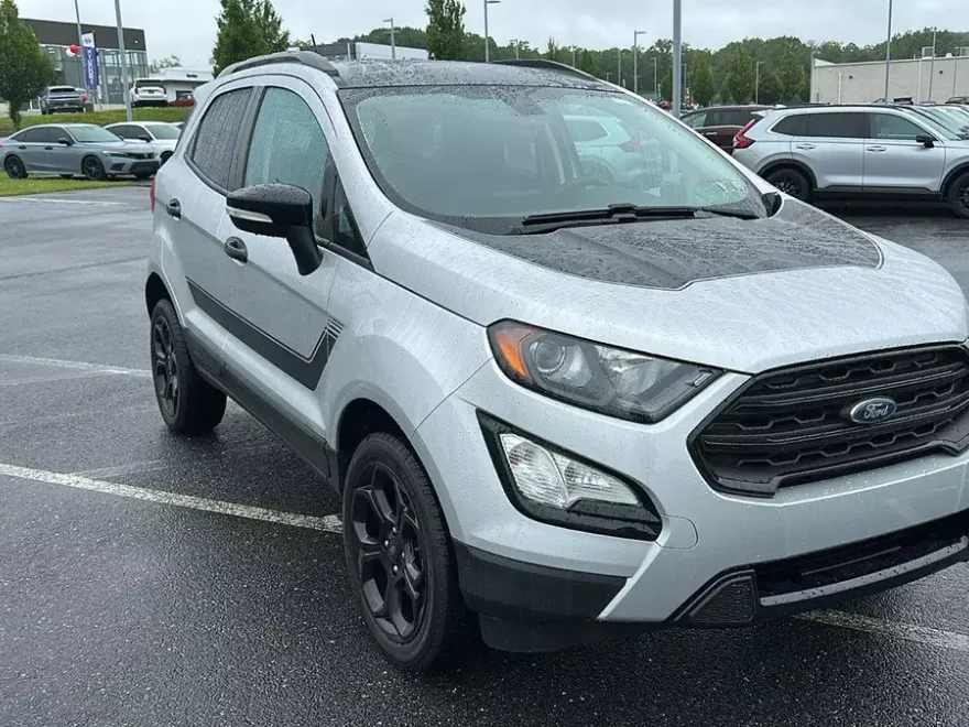 2022 Ford EcoSport SES photo 1