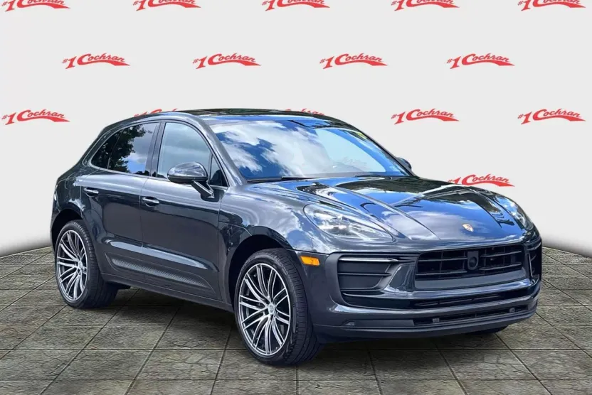 2024 Porsche Macan Base photo 1