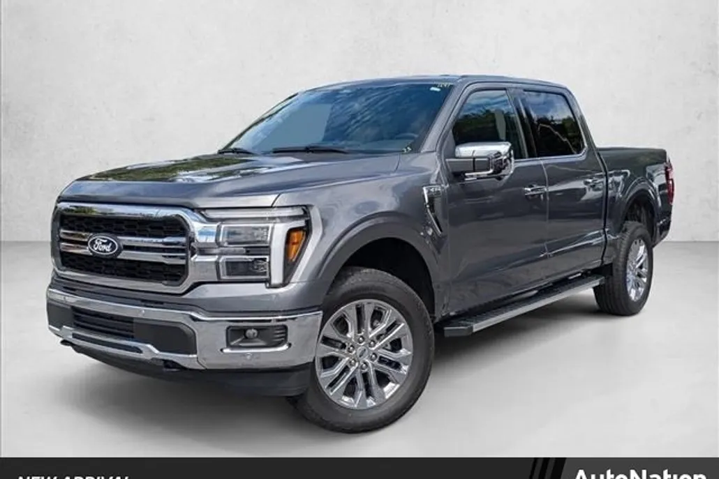 2025 Ford F-150 Lariat photo 1