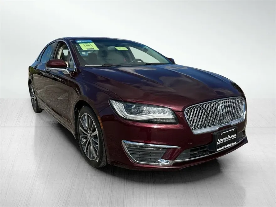 2017 Lincoln MKZ Premiere photo 1