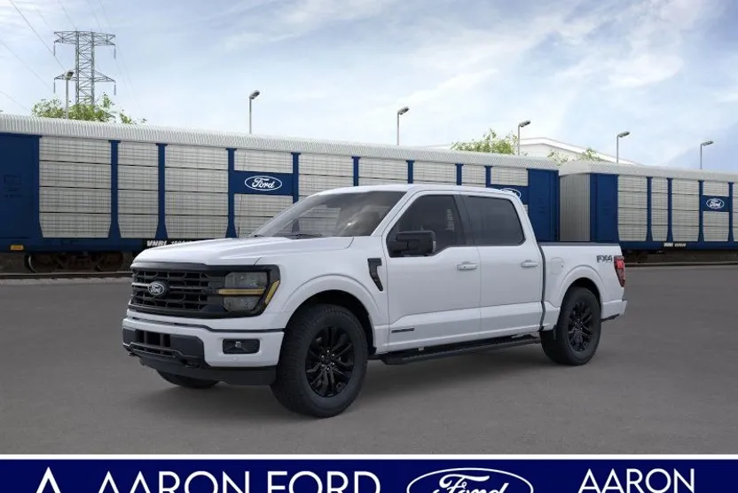 2025 Ford F-150 XLT photo 1