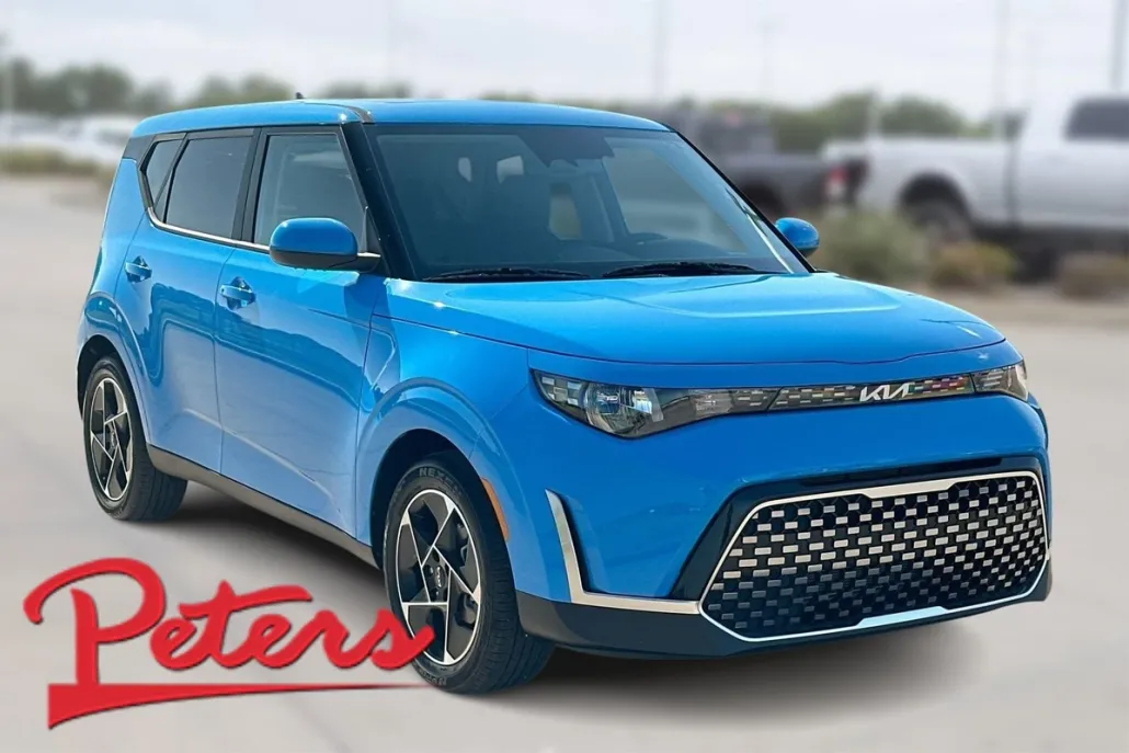 2024 Kia Soul EX photo 1