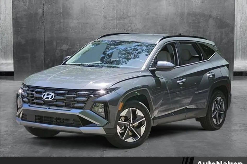 2025 Hyundai Tucson SEL photo 1
