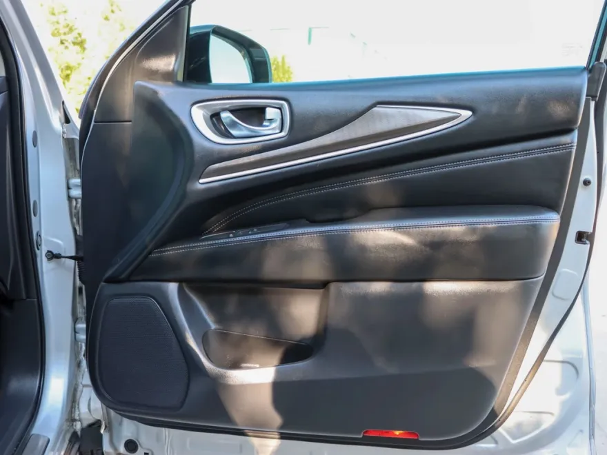 2017 Infiniti QX60 3.5 photo 6