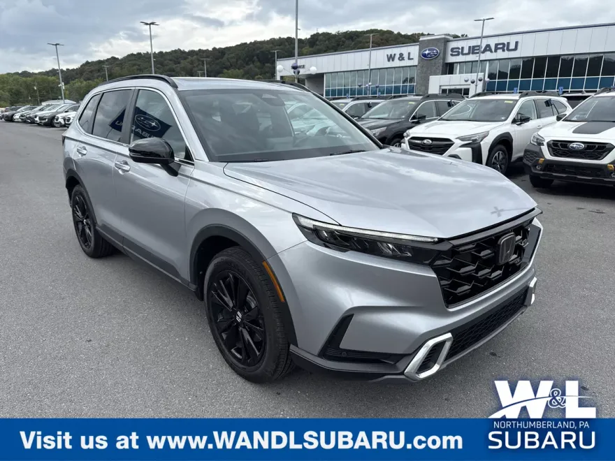 2023 Honda CR-V Hybrid Sport Touring photo 1