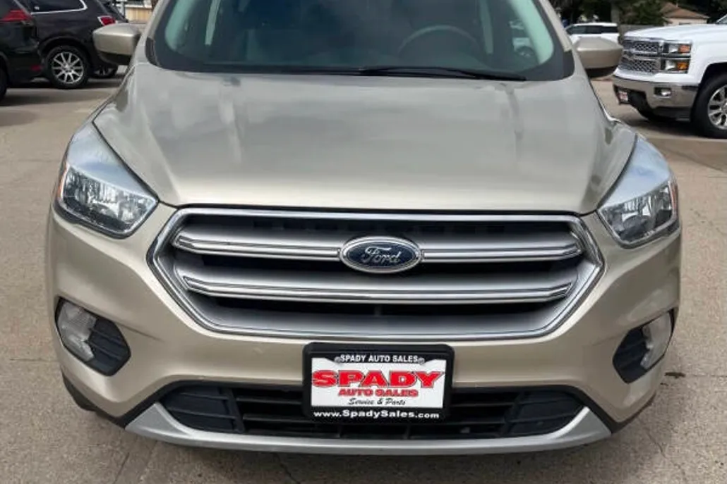 2017 Ford Escape SE photo 1
