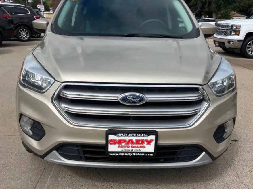 2017 Ford Escape SE photo 1