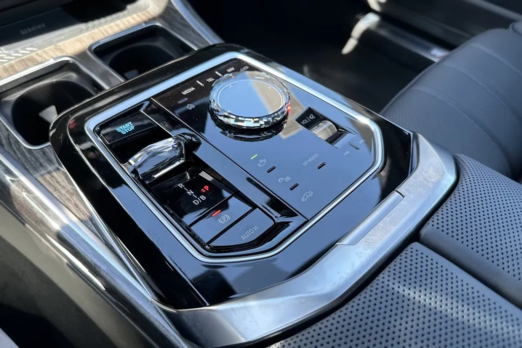 2025 Bmw i7 eDrive50 photo 1