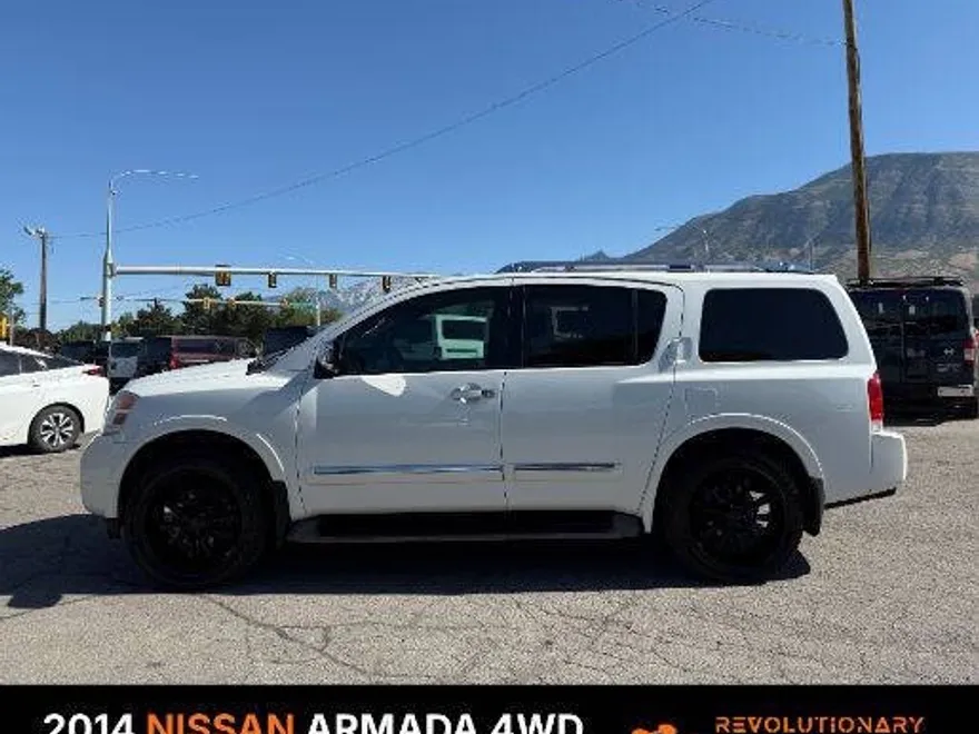 2014 Nissan Armada Platinum photo 1