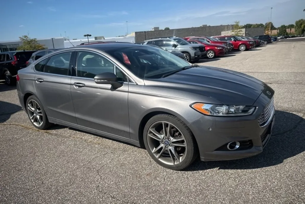 2014 Ford Fusion Titanium photo 1