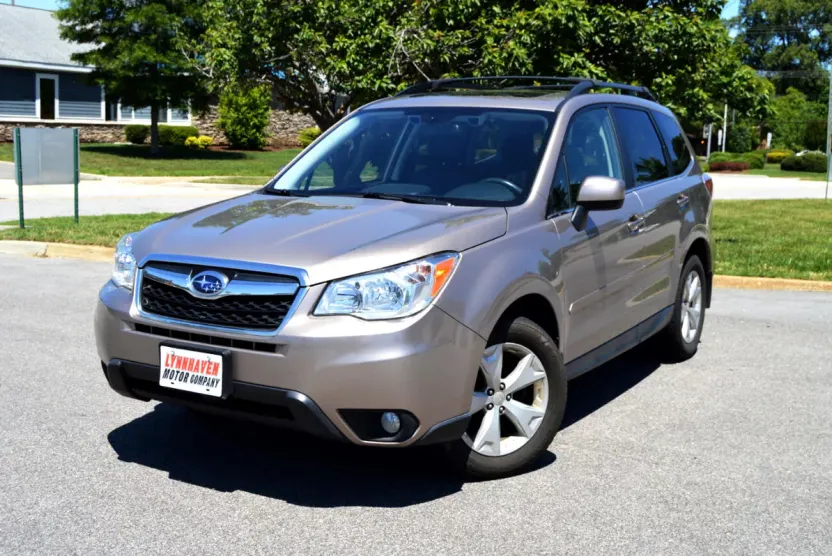 2015 Subaru Forester Limited photo 1