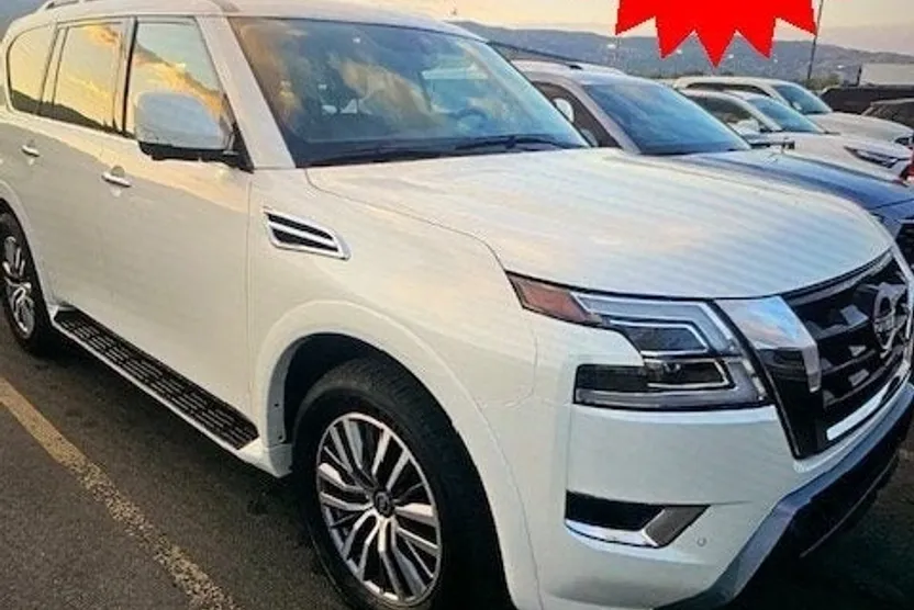 2024 Nissan Armada SL photo 1