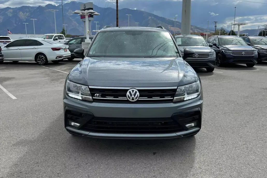 2021 Volkswagen Tiguan SE R-Line Black photo 1