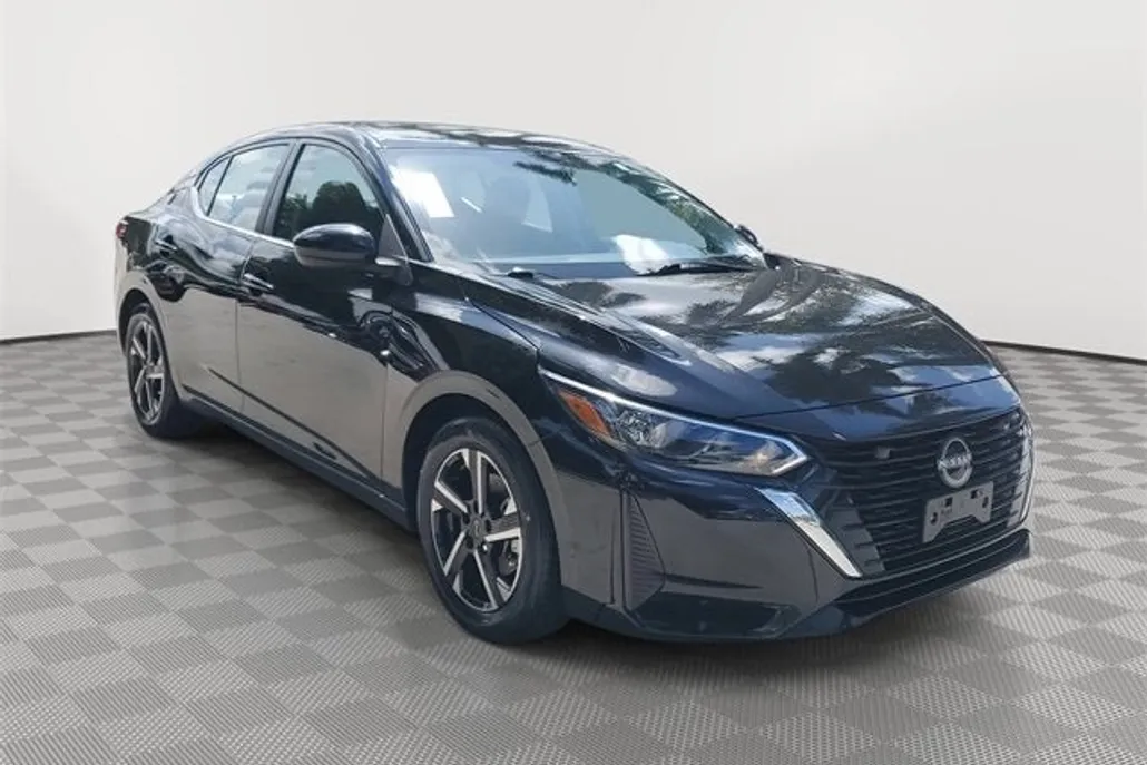 2024 Nissan Sentra SV photo 1