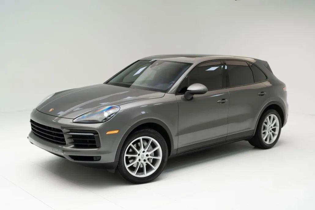 2020 Porsche Cayenne photo 1