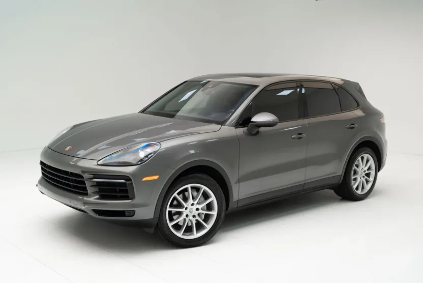 2020 Porsche Cayenne photo 1