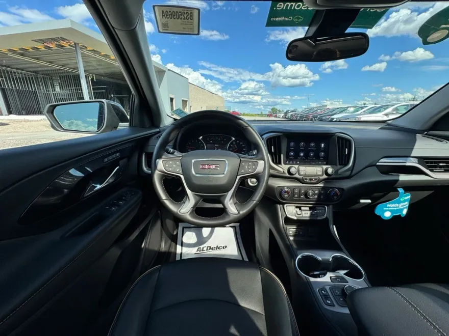 2022 Gmc Terrain AT4 photo 1