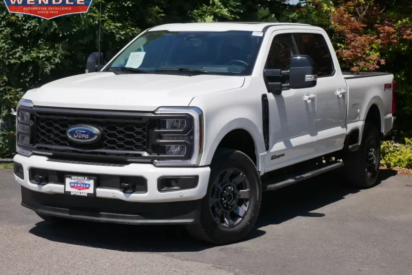 2024 Ford F-350 Lariat photo 1