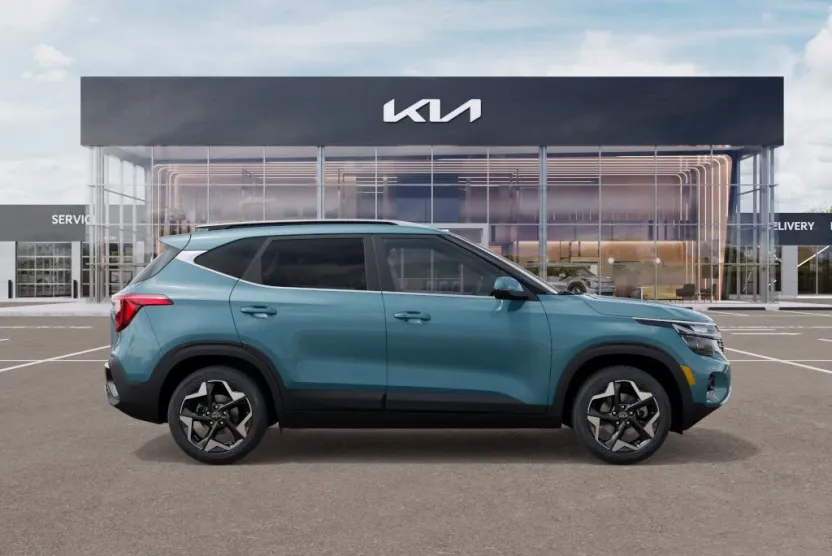 2026 Kia Seltos EX photo 1