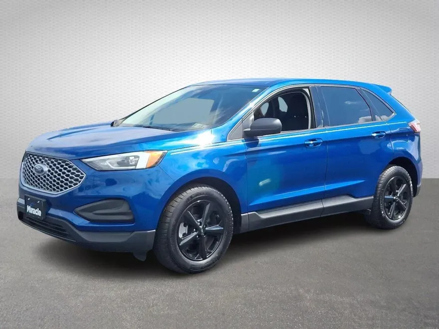 2024 Ford Edge SE photo 1