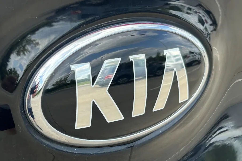 2022 Kia Sportage LX photo 1