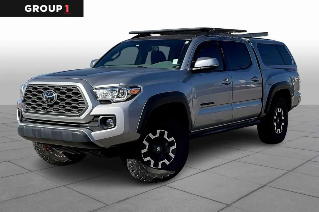 2020 Toyota Tacoma TRD photo 1