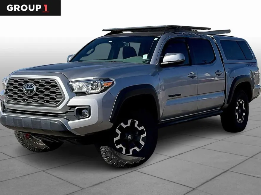 2020 Toyota Tacoma TRD photo 1