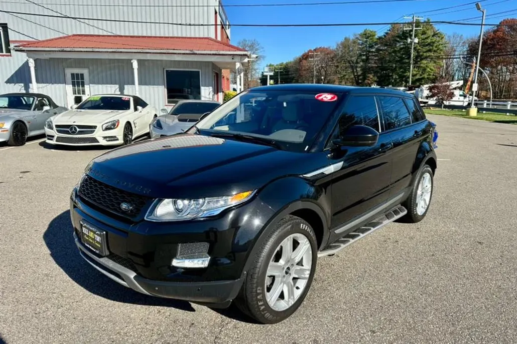 2015 Land Rover Range Rover Evoque Pure Premium photo 1