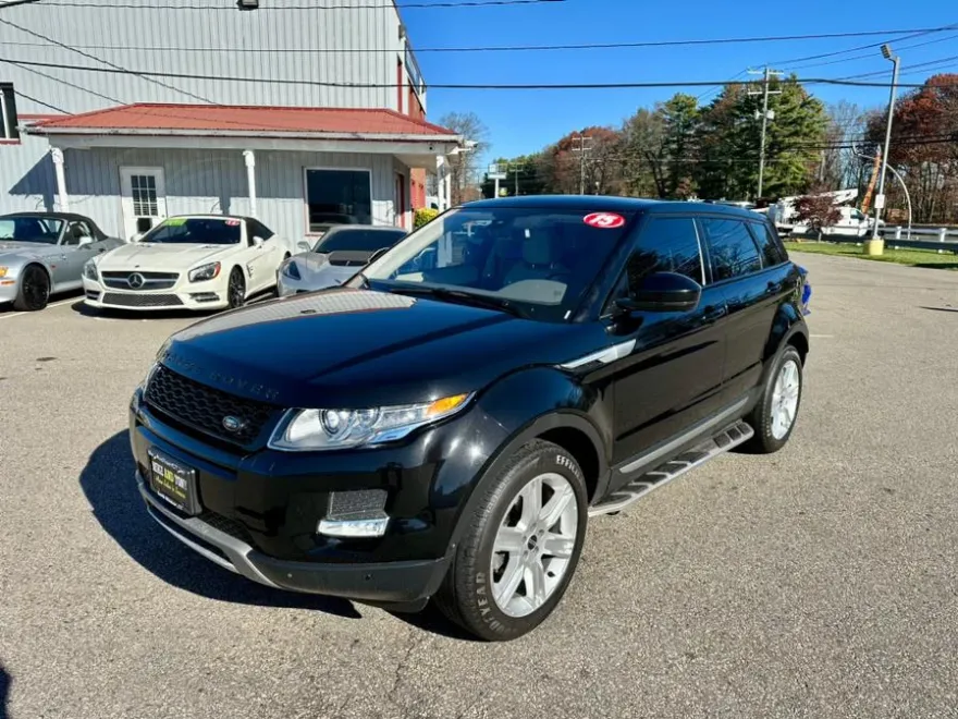2015 Land Rover Range Rover Evoque Pure Premium photo 1