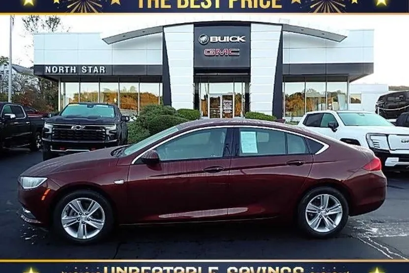 2018 Buick Regal Sportback Preferred photo 1