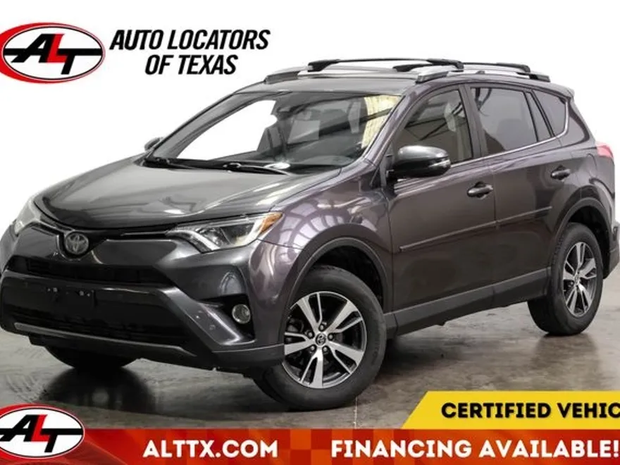 2018 Toyota RAV4 XLE photo 1