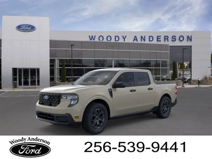 2025 Ford Maverick XLT photo 1