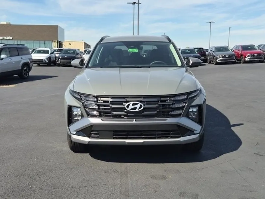 2026 Hyundai Tucson SEL photo 1