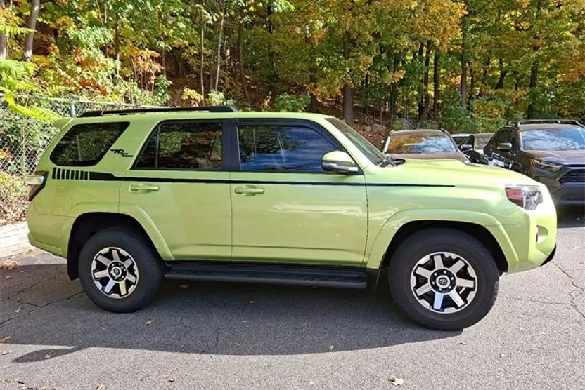 2023 Toyota 4Runner TRD Premium photo 1