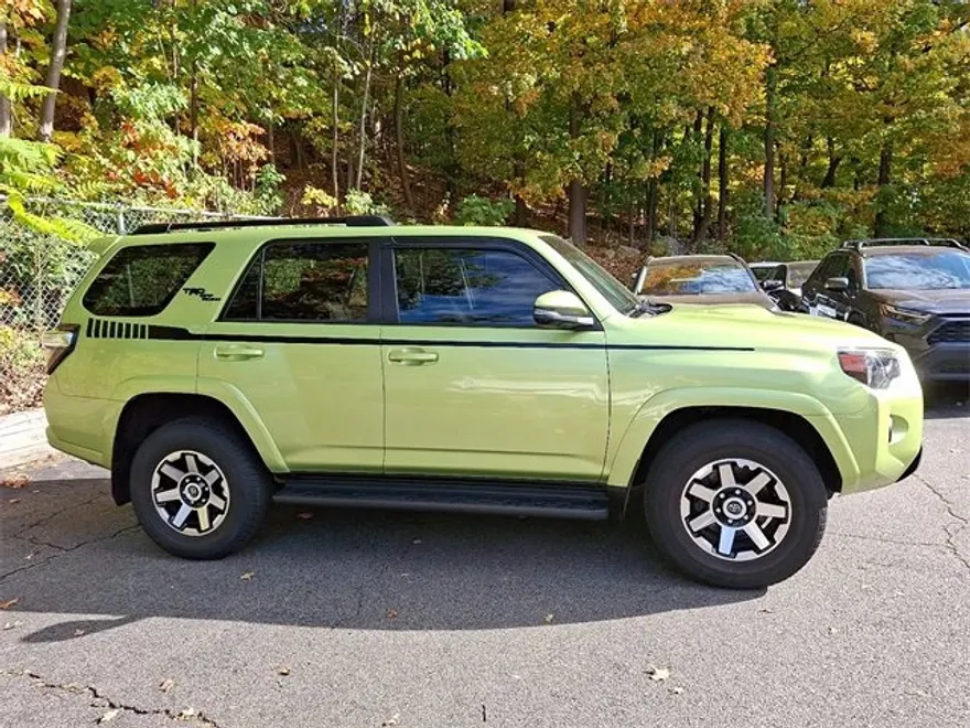 2023 Toyota 4Runner TRD Premium photo 1