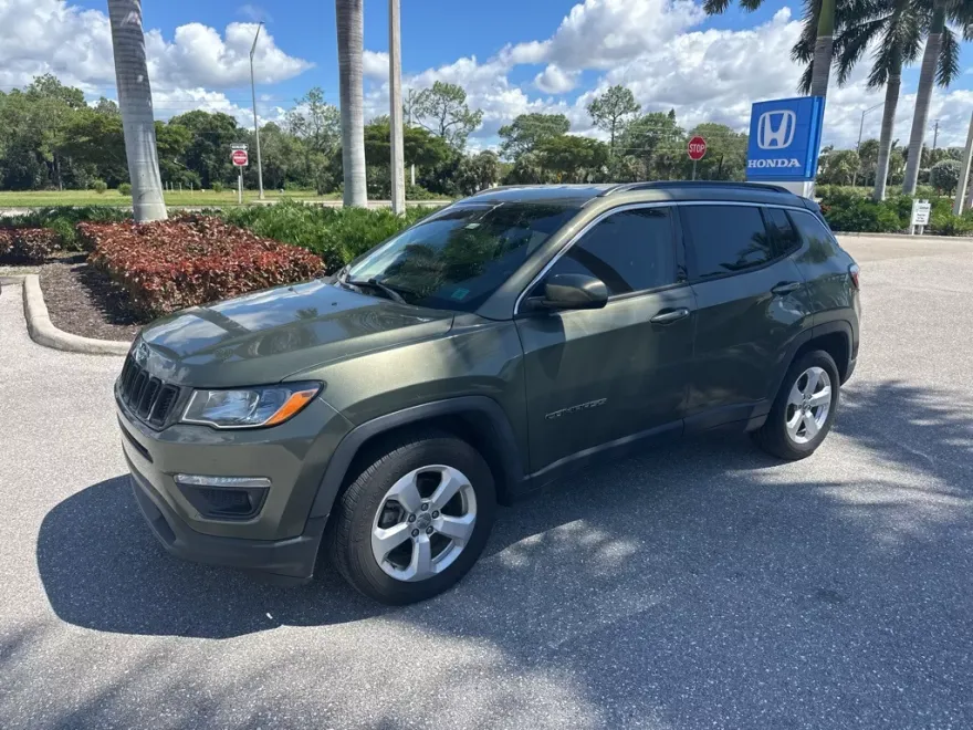 2018 Jeep Compass Latitude photo 1